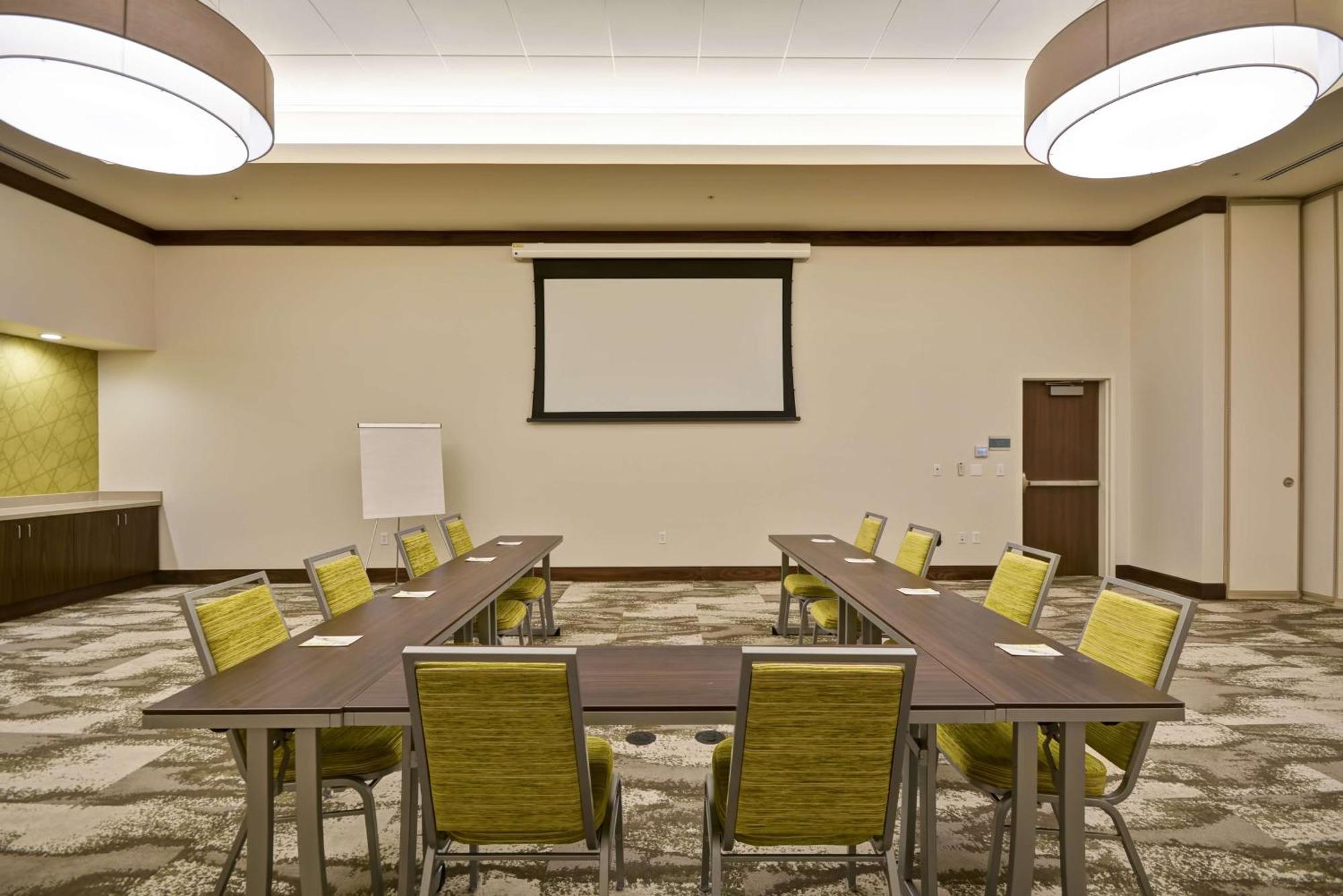 Home2 Suites By Hilton Dallas Downtown At Baylor Scott & White Екстер'єр фото